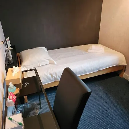 Отель Pitlane 3*