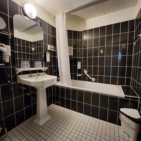 Отель Pitlane Франкоршамп